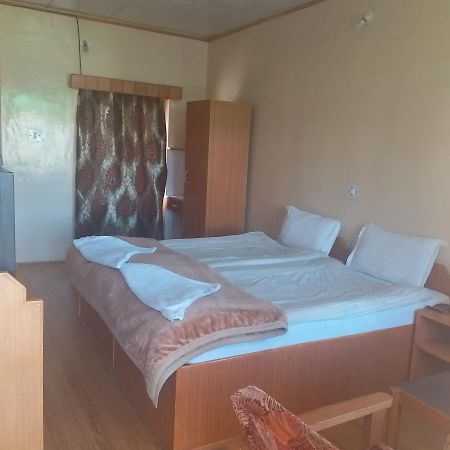 Jigmet Hotel Leh Exterior photo
