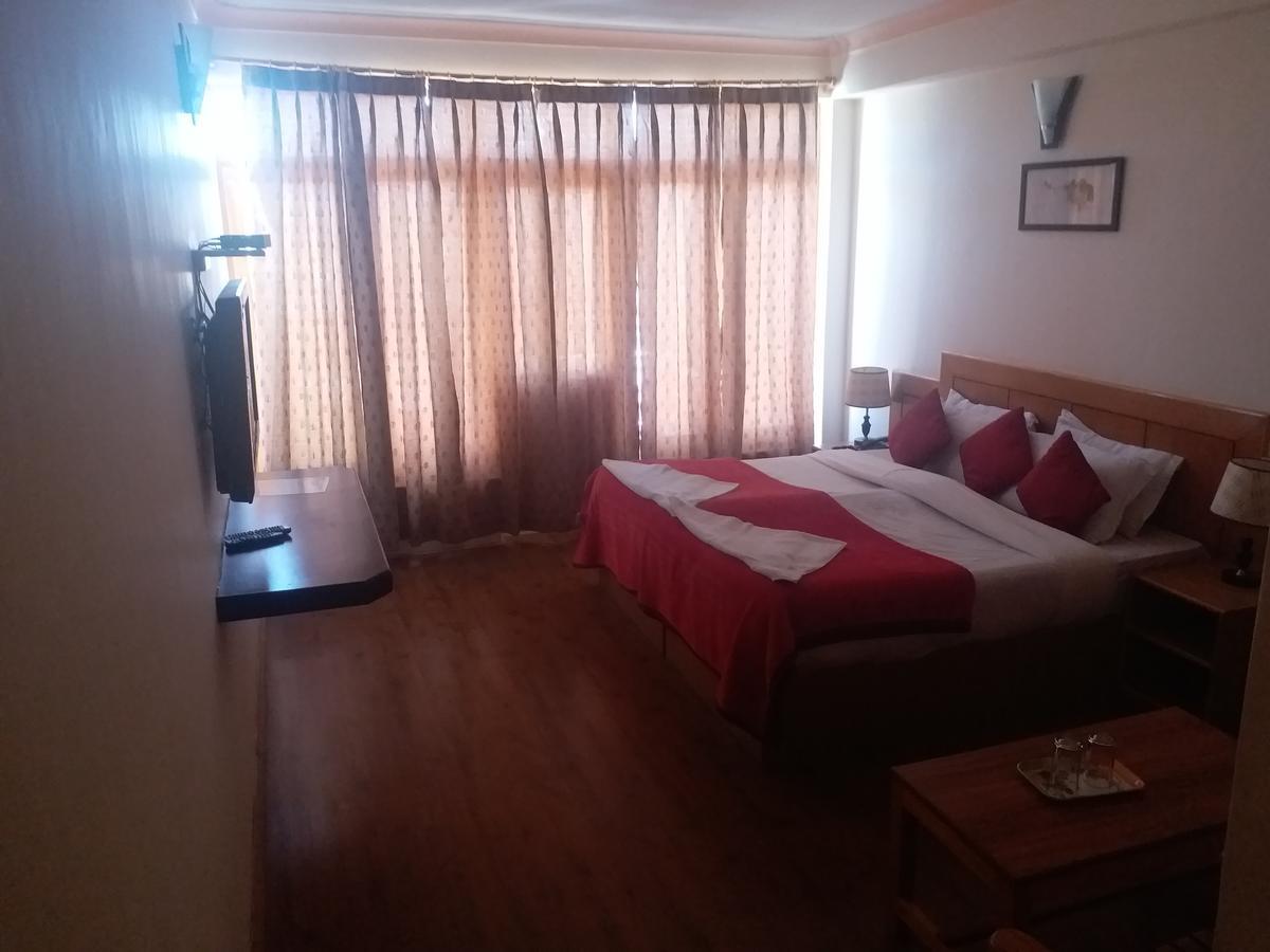 Jigmet Hotel Leh Exterior photo
